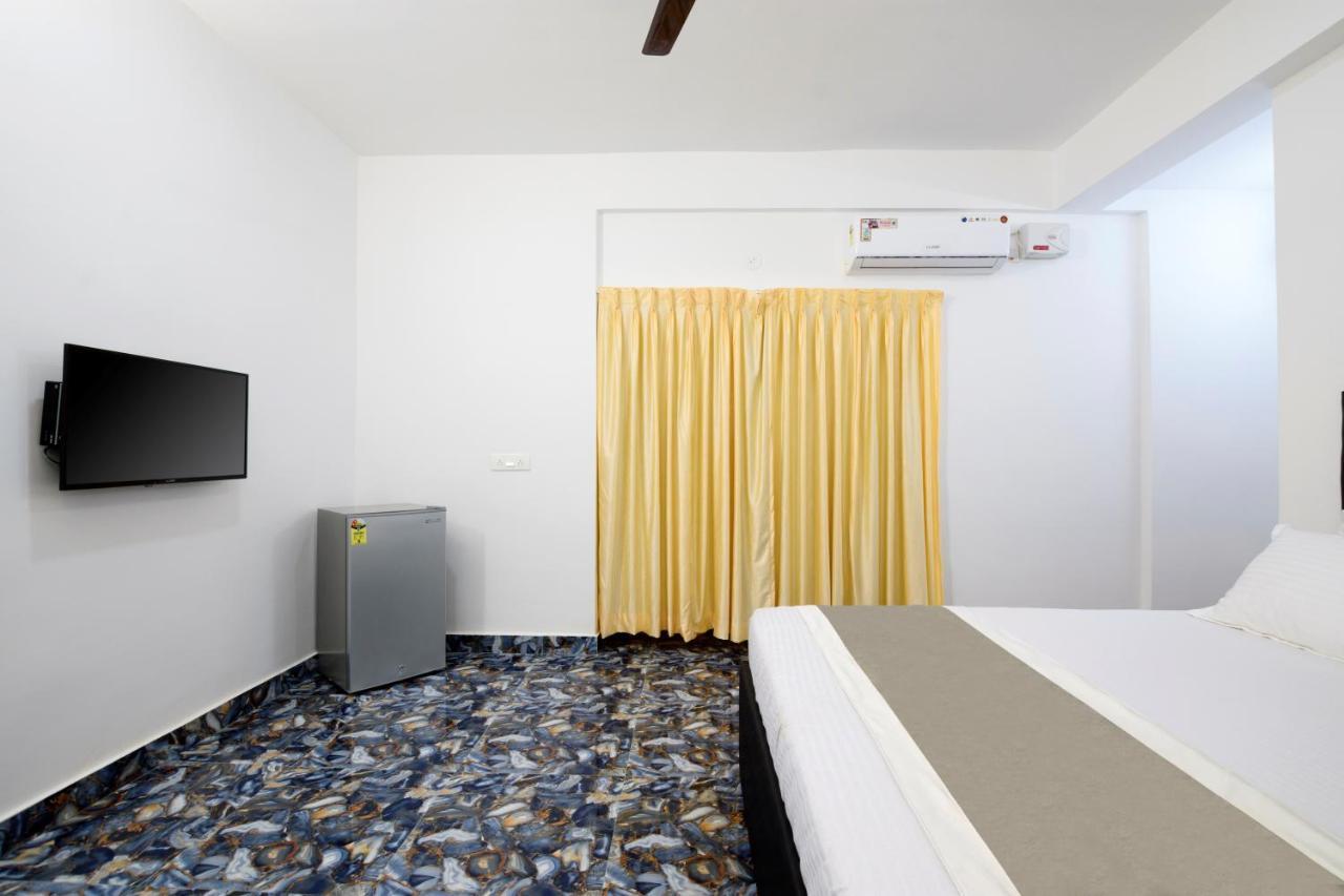 Hotel Flying Goa 卡兰古特 外观 照片